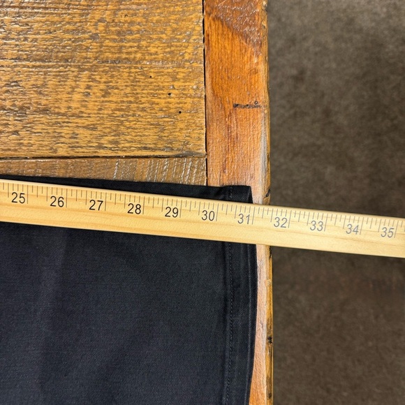 Levi’s Women’s 505 Straight Black Jeans Size 10 W30 L32 Classic Fit - Picture 10 of 11